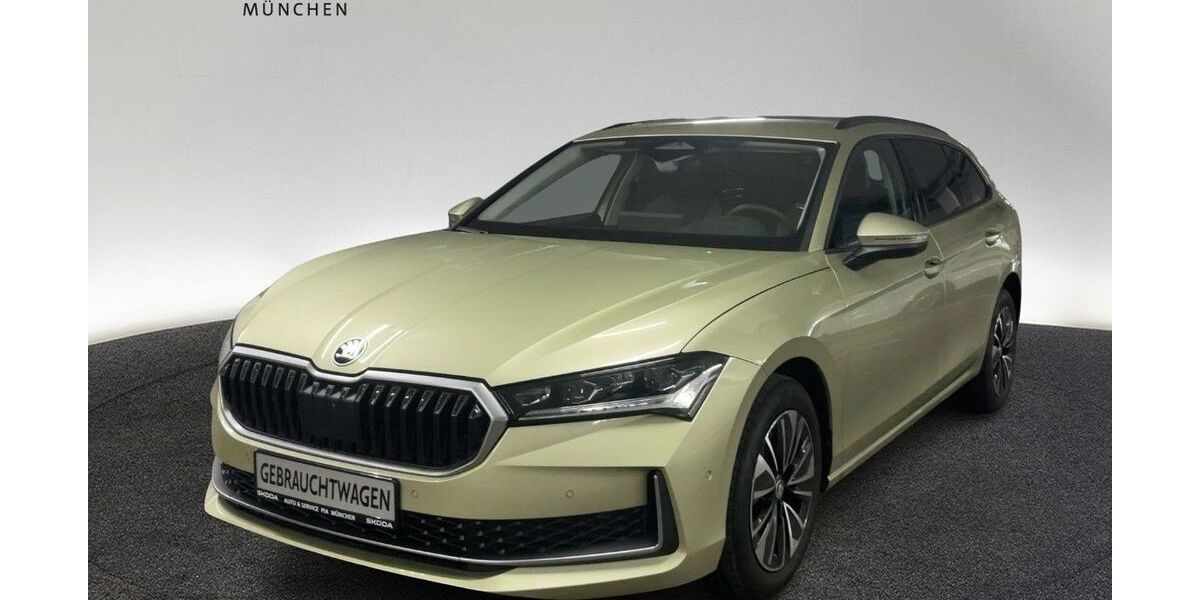 Skoda Superb 34.100 km 30.960 &euro; München 80687