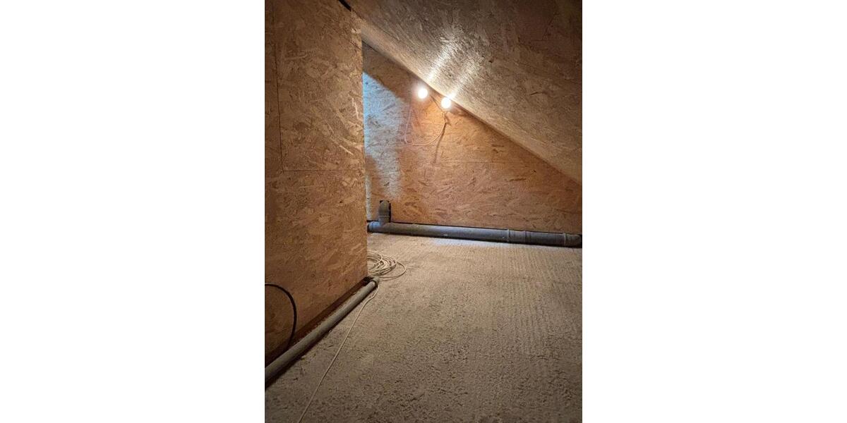 Dachgeschoßwohnung Frankenberg (Eder) - 3 Zimmer, 65 m&sup2;, 600&euro; | Angebot:26412975