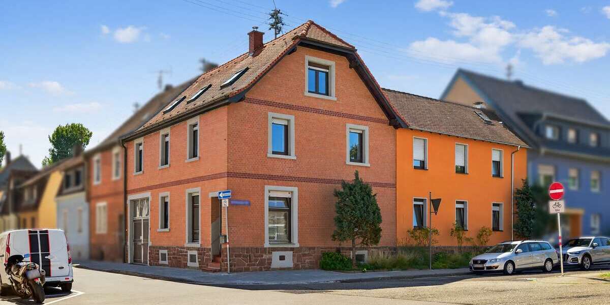 Einfamilienhaus Karlsruhe / Hagsfeld Hagsfeld - 14 Zimmer, 291 m&sup2;, 775.000&euro; | Angebot:25070530