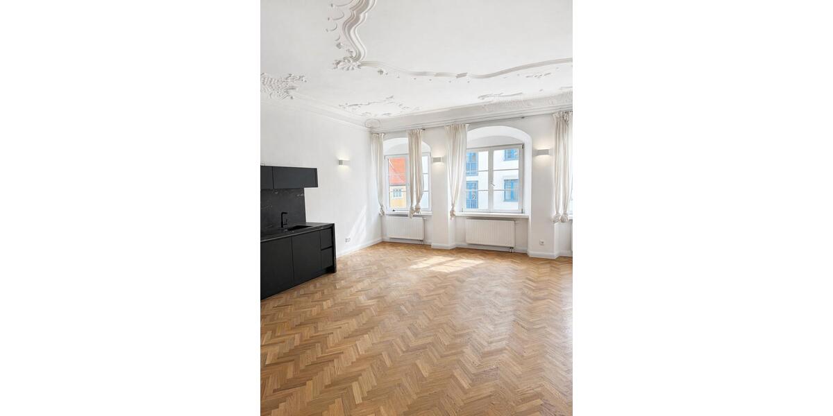 Etagenwohnung Kempten (Allgäu) - 2 Zimmer, 108 m&sup2;, 1.430&euro; | Angebot:26348740