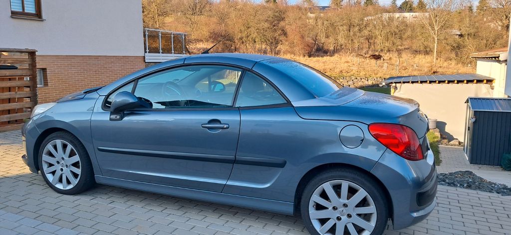 Peugeot 207 149.869 km 2.999 &euro; Haiger 35708