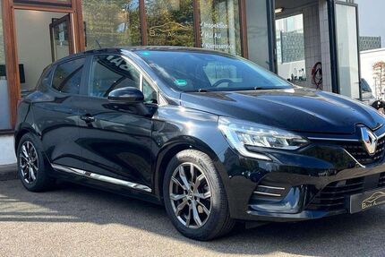 Renault Clio 95.000 km 10.999 &euro; Waiblingen 71332