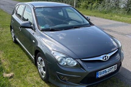 Hyundai i30 124.999 km 3.990 &euro; Stralsund 18439
