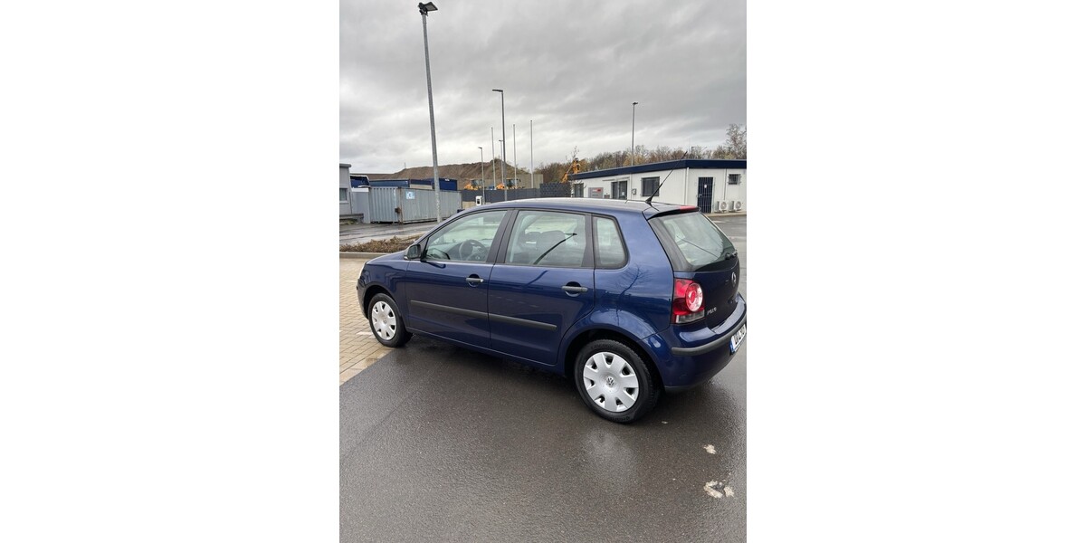 VW Polo 159.000 km 2.500 &euro; Düsseldorf 40213