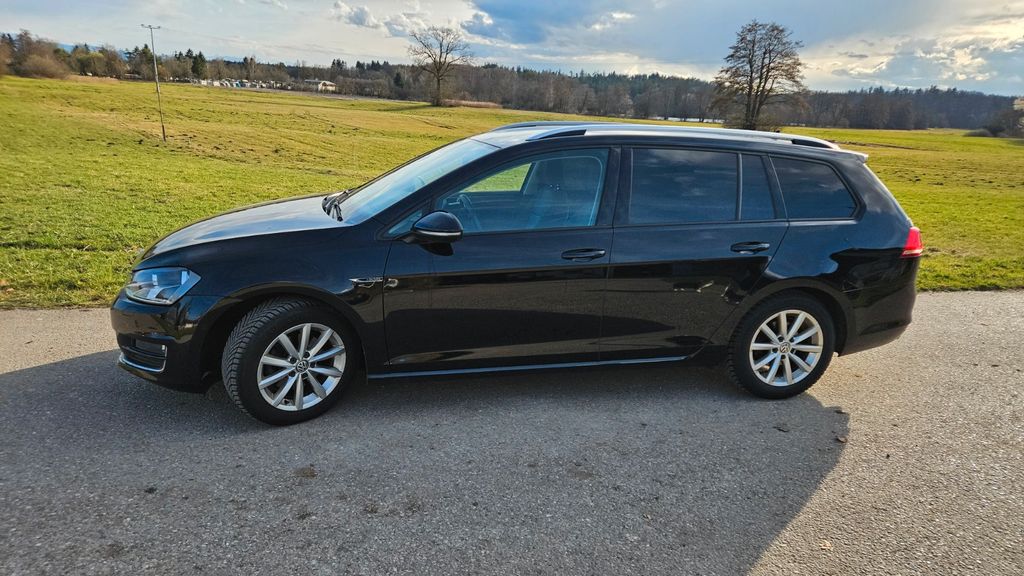 VW Golf 111.400 km 13.000 &euro; Tittmoning 84529