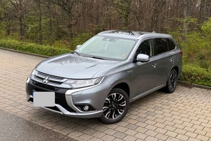 Mitsubishi Plug-in Hybrid Outlander 104.000 km 17.600 &euro; Neuenbürg 75305