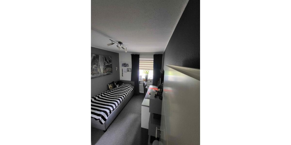 Erdgeschoßwohnung Meßstetten - 4.5 Zimmer, 84 m&sup2;, 240.000&euro; | Angebot:25408190