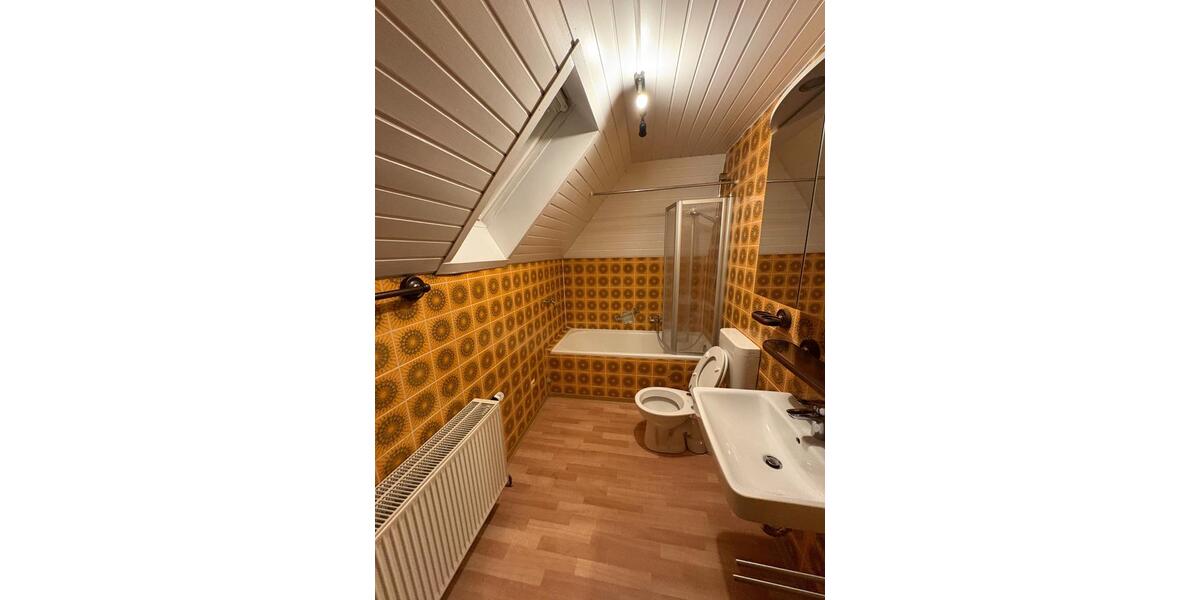 Dachgeschoßwohnung Petershagen - 2 Zimmer, 90 m&sup2;, 500&euro; | Angebot:26110137