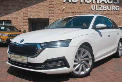 Skoda Octavia 52.494 km 21.900 &euro; Henstedt Ulzburg(20 km nördlich von HH-direkt an der A7) 24558