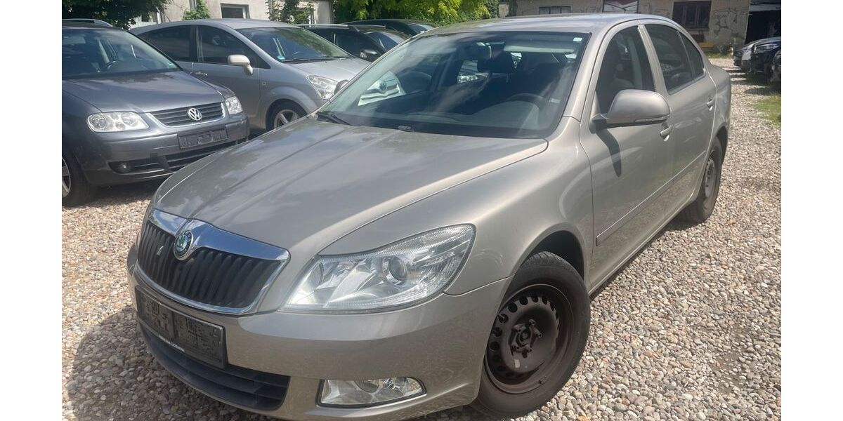 Skoda Octavia 128.000 km 3.950 &euro; Berlin 10245