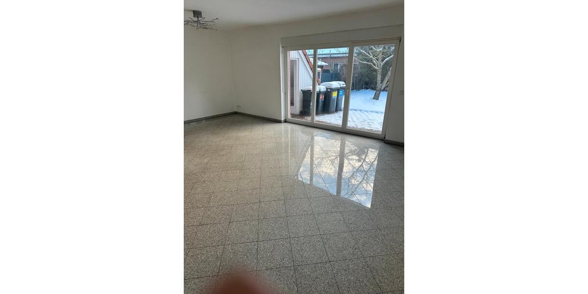 Reihenhaus Braunschweig Wabe-Schunter-Beberbach - 6 Zimmer, 131 m&sup2;, 420.000&euro; | Angebot:25405634