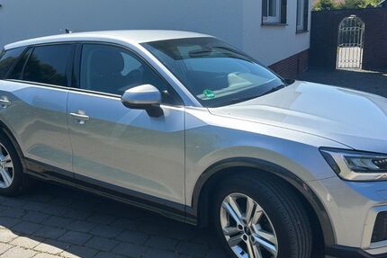 Audi Q2 61.000 km 17.900 &euro; Senden 48308
