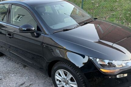 Audi A1 109.000 km 7.900 &euro; Schwerte 58239