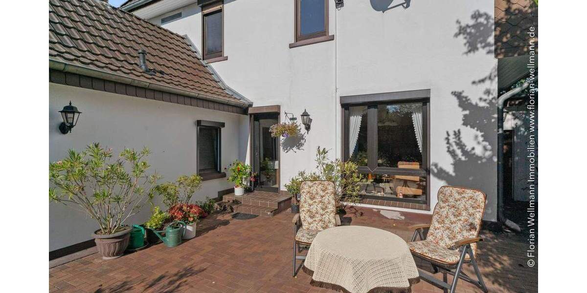 Einfamilienhaus Oyten Bassen - 7 Zimmer, 263 m&sup2;, 385.000&euro; | Angebot:25770411