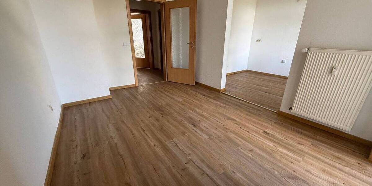 Etagenwohnung Chemnitz Lutherviertel - 5 Zimmer, 141 m&sup2;, 990&euro; | Angebot:26672704