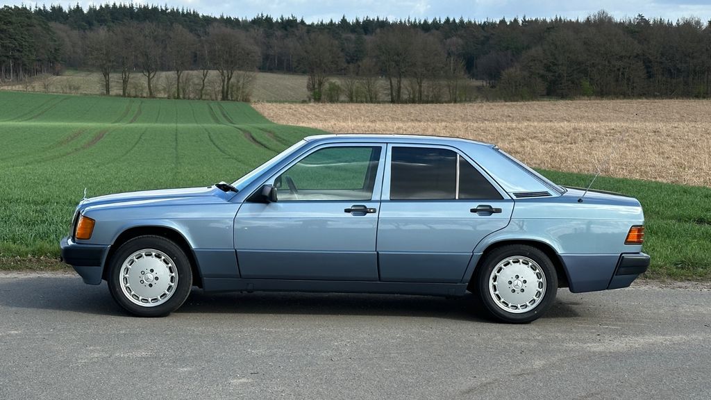 Mercedes-Benz 190 266.044 km 12.790 &euro; Merzen 49586