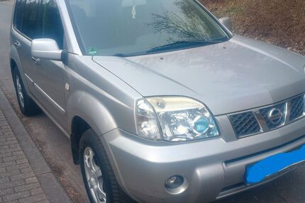 Nissan X-Trail 156.200 km 4.500 &euro; Limbach 74838