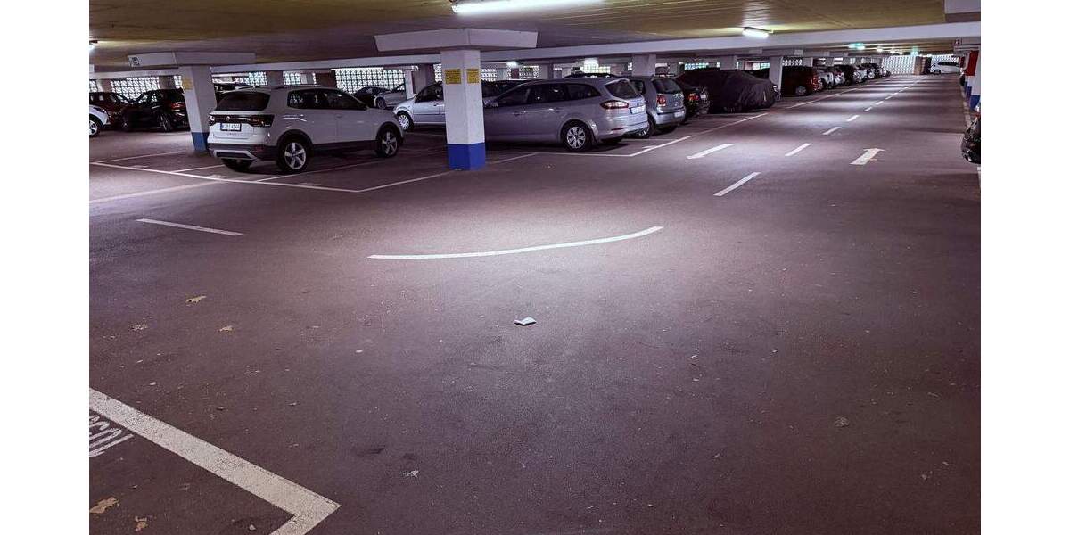 Etagenwohnung Köln Westhoven - 3 Zimmer, 96 m&sup2;, 1.400&euro; | Angebot:25568412