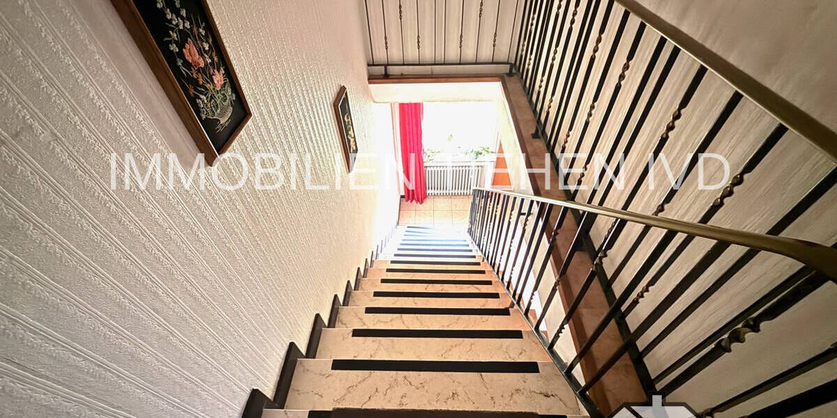 Einfamilienhaus Lähden - 8 Zimmer, 153 m&sup2;, 245.000&euro; | Angebot:24046962