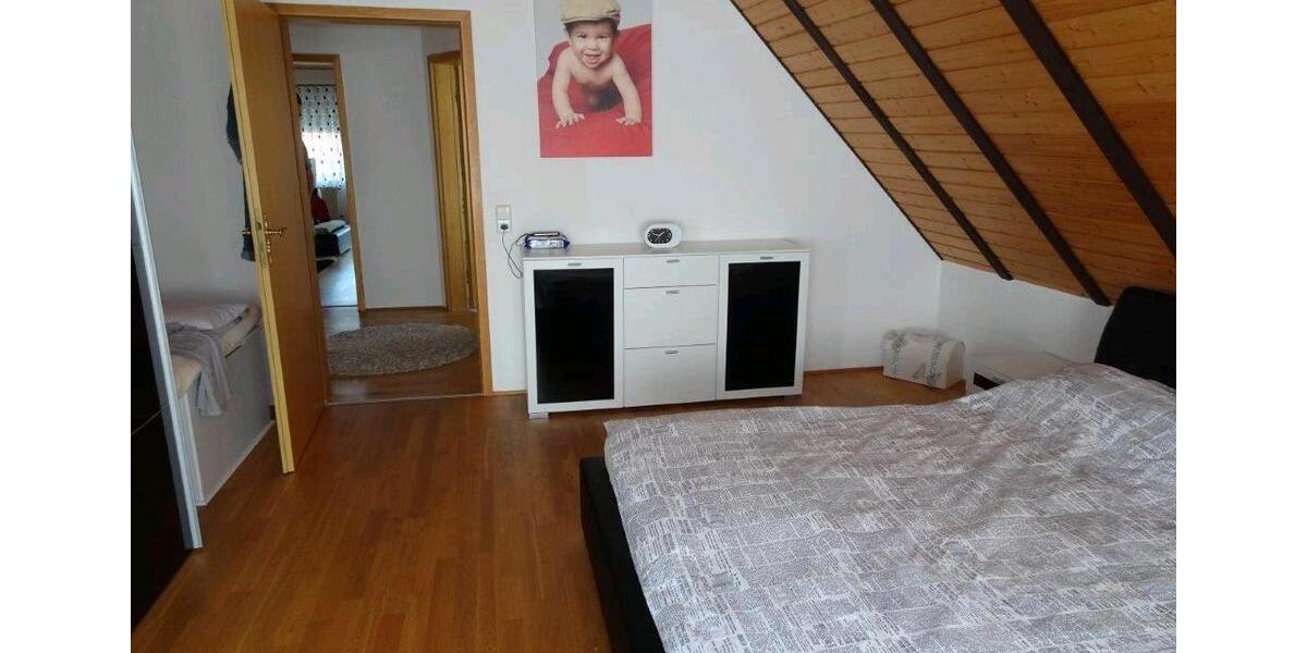 Maisonettenwohnung Dornstadt - 5 Zimmer, 135 m&sup2;, 1.300&euro; | Angebot:25097137