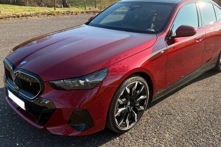 BMW i5 12.000 km 61.990 &euro; Kürten 51515