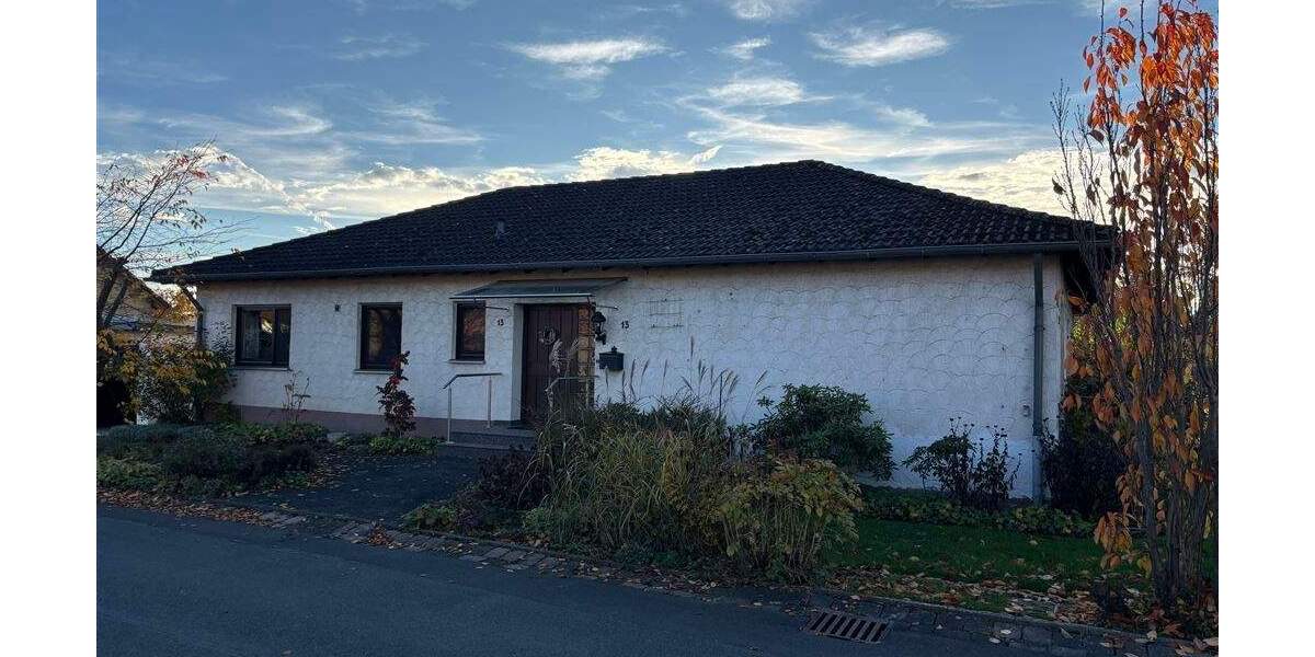 Freistehender Bungalow in ruhiger Wohnlage von Schauenburg-Breitenbach 5 zimmer