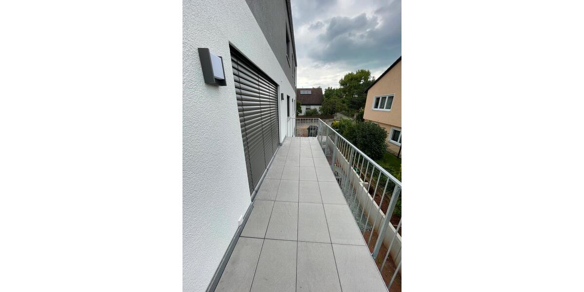Etagenwohnung Irchenrieth - 3 Zimmer, 94 m&sup2;, 1.200&euro; | Angebot:26408105