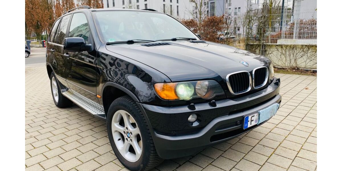 BMW X5 241.000 km 6.990 &euro; Frankfurt am Main 60435