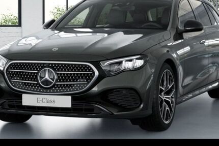Mercedes-Benz E 220 9.900 km 64.900 € München 80636
