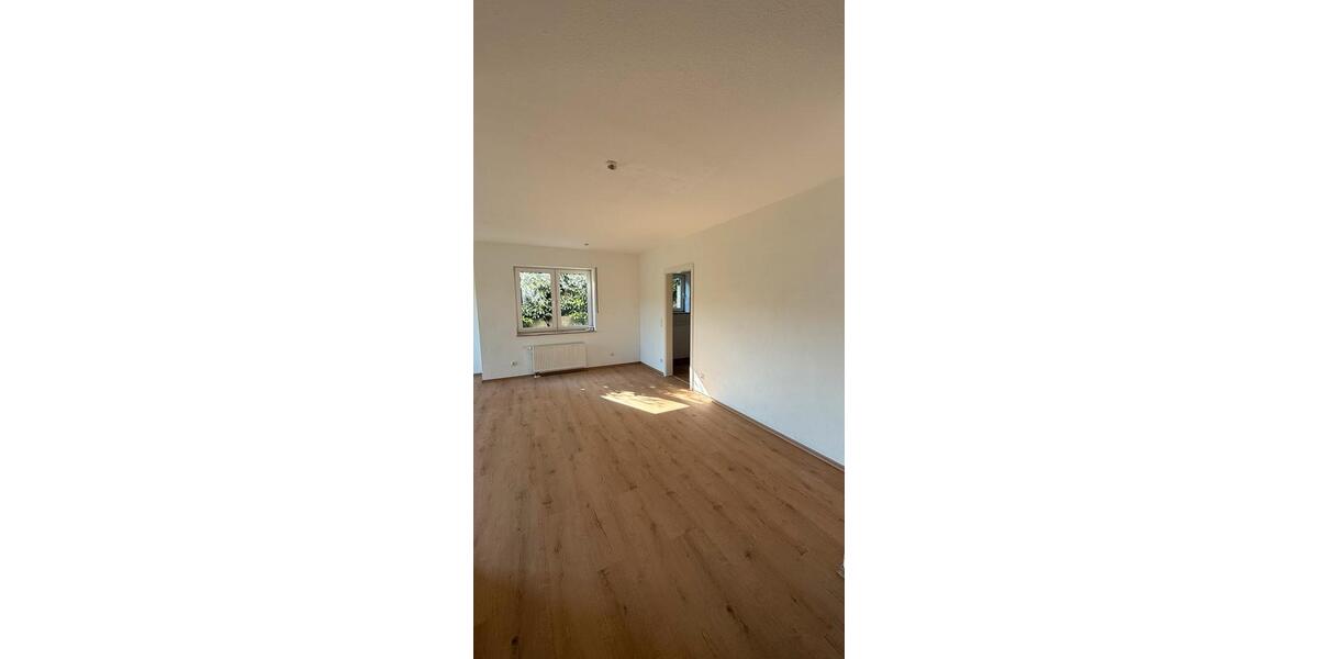 Etagenwohnung Burbach - 3 Zimmer, 70 m&sup2;, 150.000&euro; | Angebot:27096087