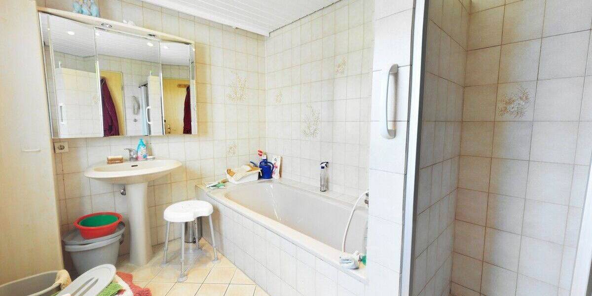 Doppelhaushälfte Ansbach - 6 Zimmer, 135 m&sup2;, 249.000&euro; | Angebot:26867962