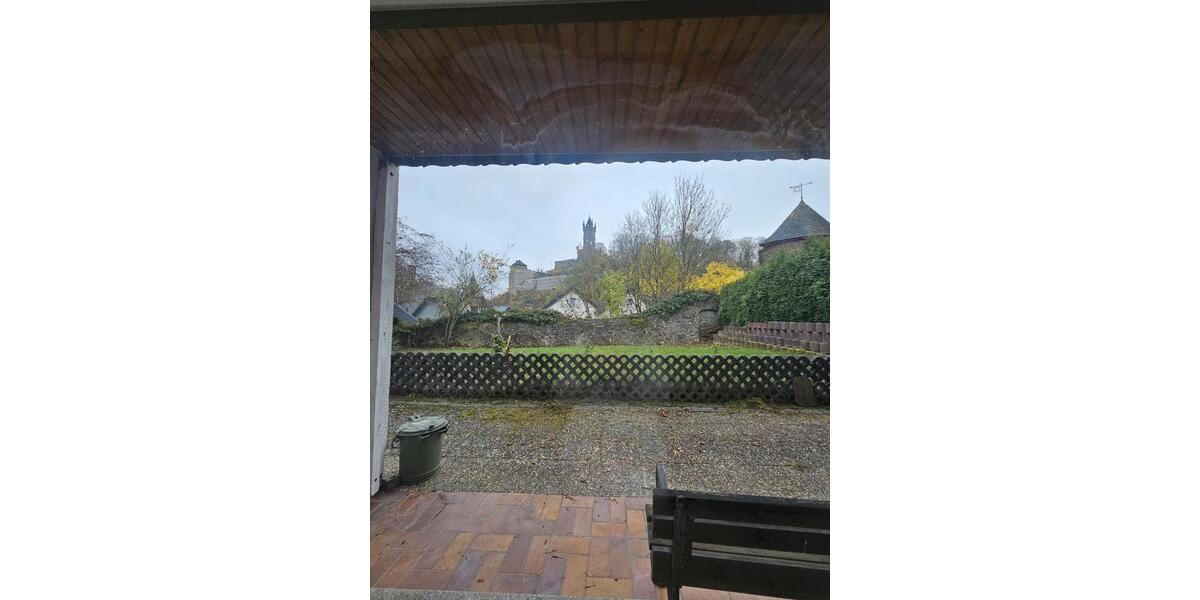 Erdgeschoßwohnung Dillenburg - 4 Zimmer, 100 m&sup2;, 950&euro; | Angebot:26267007