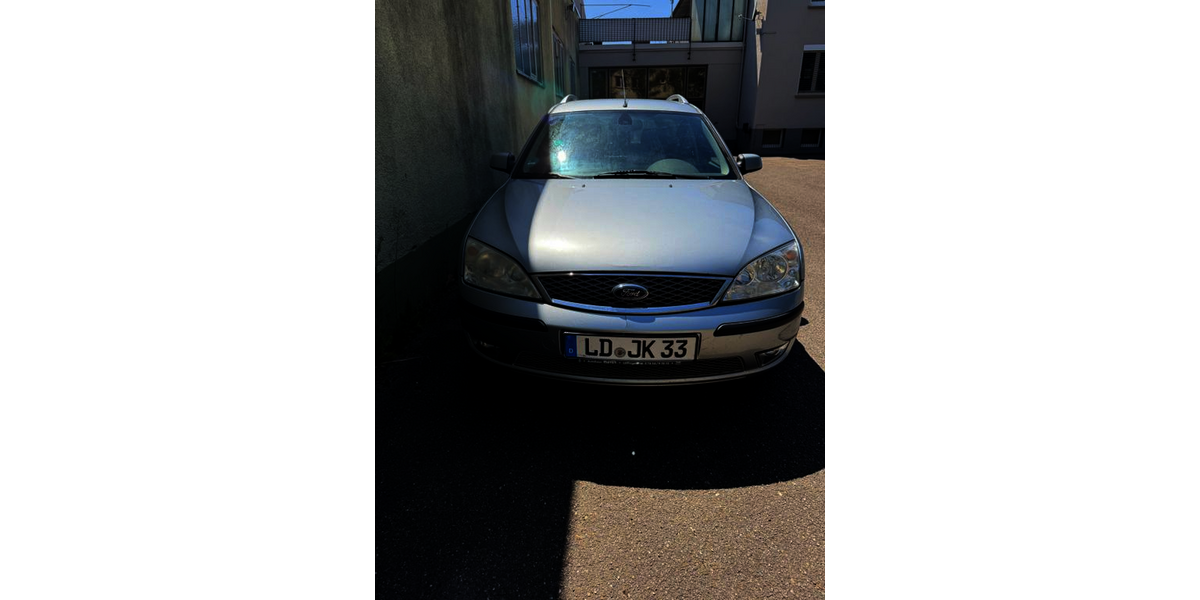 Ford Mondeo 214.924 km 1.850 &euro; Landau 76829