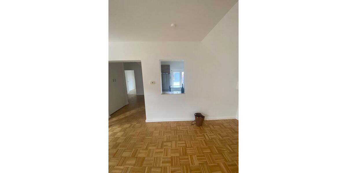 Etagenwohnung Bad Nauheim - 2 Zimmer, 65 m&sup2;, 244.000&euro; | Angebot:25414013