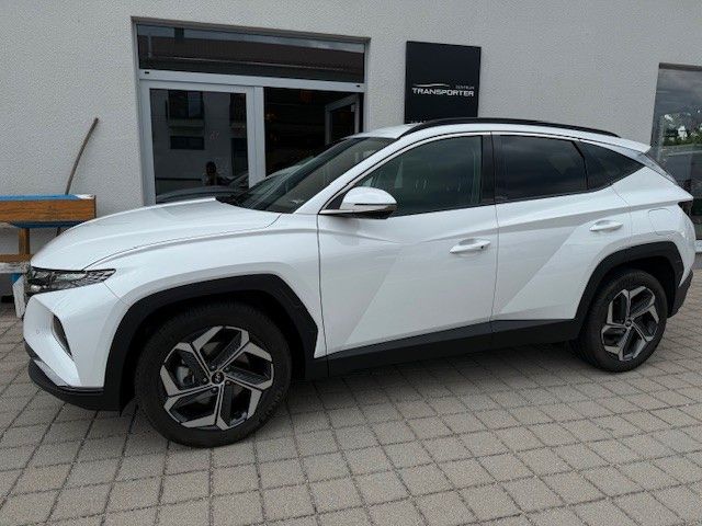 Hyundai TUCSON 6.895 km 33.990 € Straßlach bei München 82064