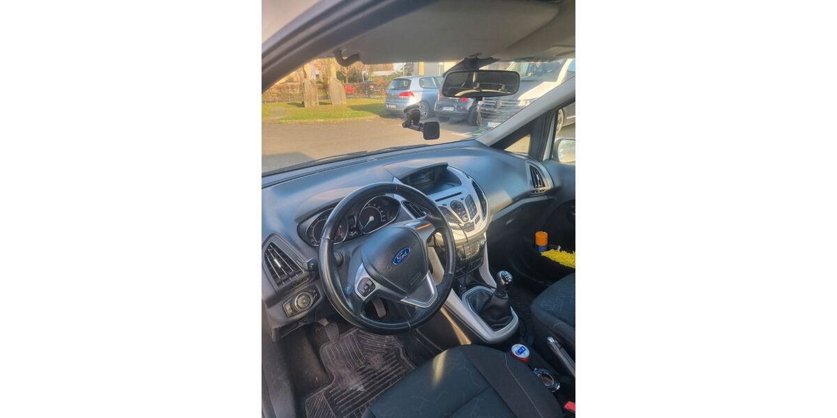 Ford B-Max 143.000 km 3.990 &euro; Leverkusen 51371