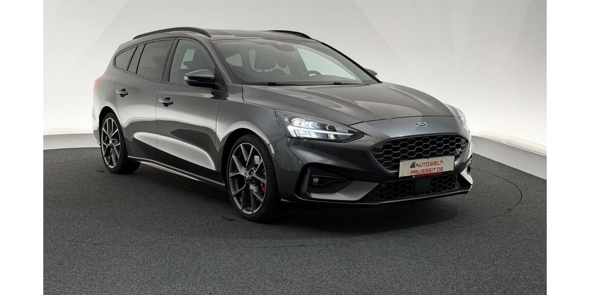 Ford Focus 60.991 km 21.480 &euro; Horb am Neckar 72160