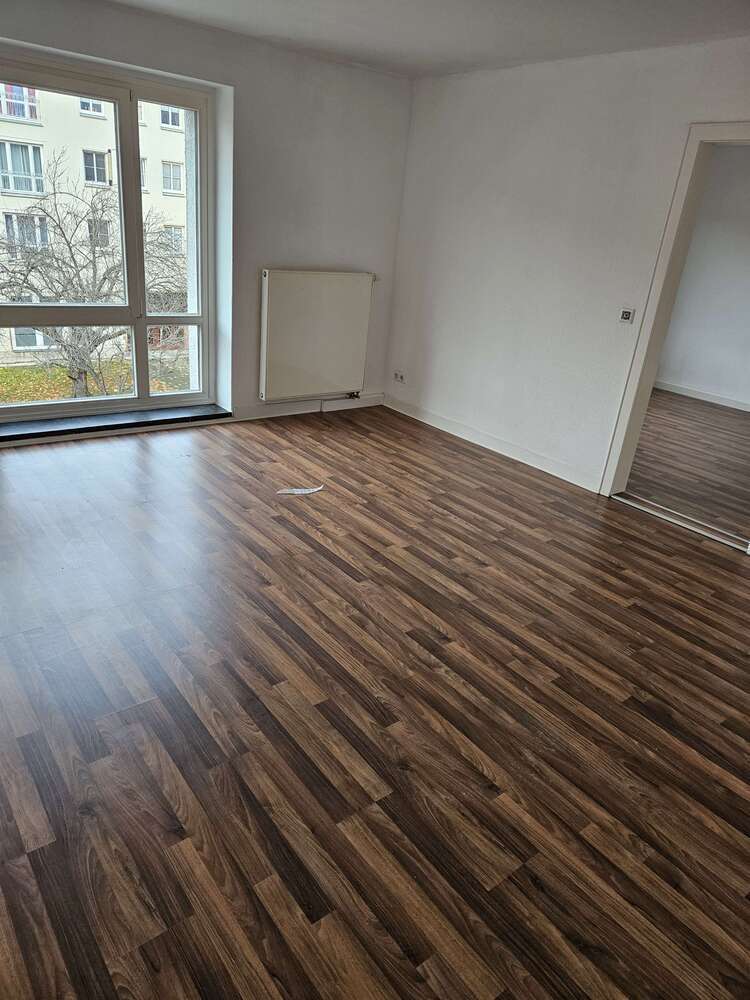 Wohnung zum Mieten in Chemnitz 310 € 52.31 m²