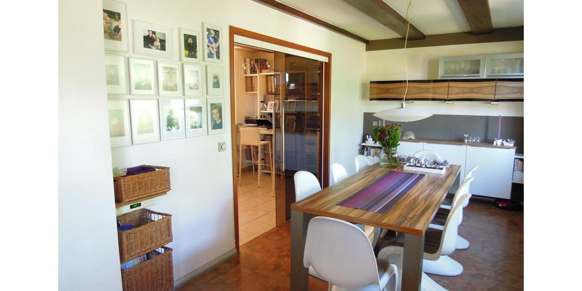 Einfamilienhaus Perleberg - 10 Zimmer, 300 m&sup2;, 420.000&euro; | Angebot:24606564