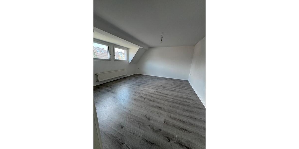 Reihenhaus Dortmund Eving - 5.5 Zimmer, 120 m&sup2;, 1.600&euro; | Angebot:26682766