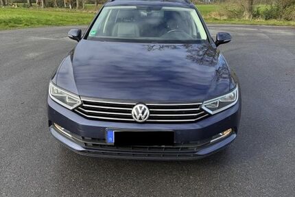 VW Passat Variant 193.000 km 10.500 &euro; Heek 48619