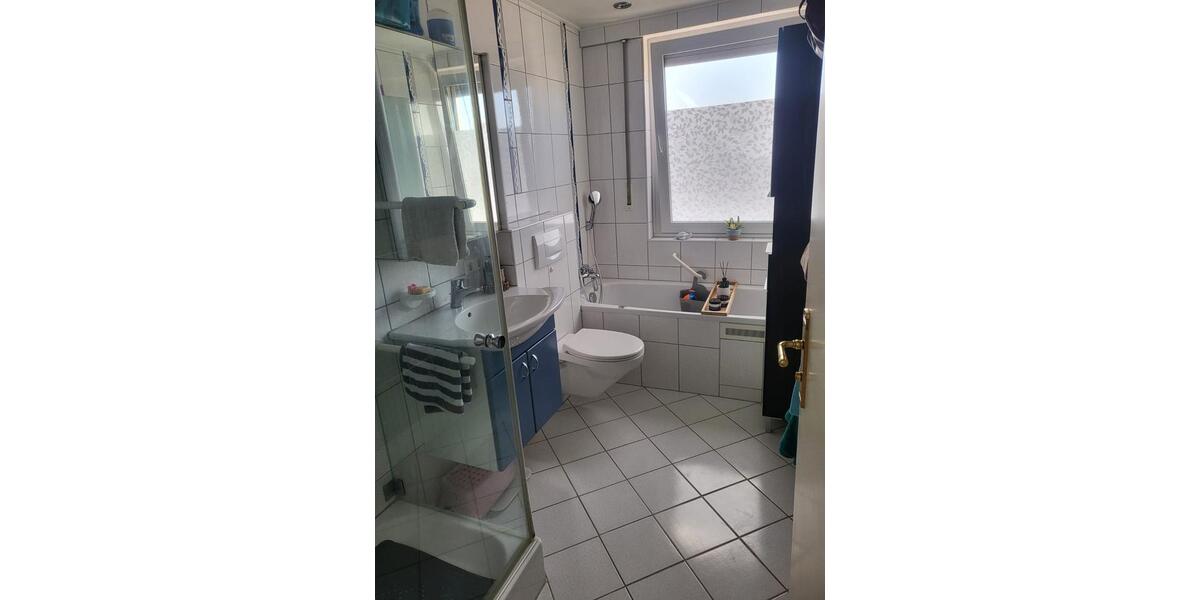 Einfamilienhaus Göppingen Faurndau - 6.5 Zimmer, 162 m&sup2;, 1.900&euro; | Angebot:25334557