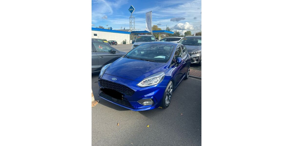Ford Fiesta 55.000 km 10.500 &euro; Wiesbaden 65207