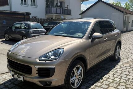 Porsche Cayenne 290.000 km 17.990 &euro; Oberhaching 82041