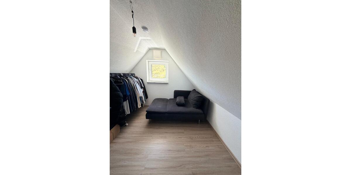 Maisonettenwohnung Nufringen - 4 Zimmer, 63 m&sup2;, 820&euro; | Angebot:26401003