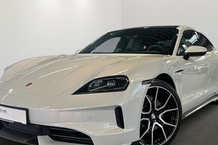 Porsche Taycan 22.700 km 87.400 &euro; Villingen-Schwenningen 78048