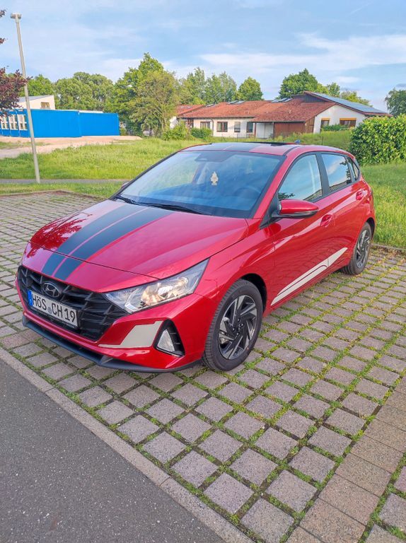 i20