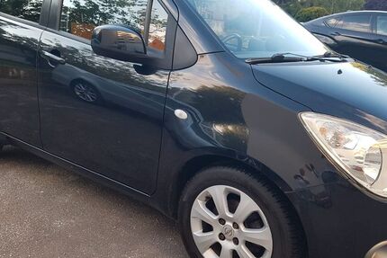 Opel Agila 134.995 km 2.050 &euro; Berlin 10553