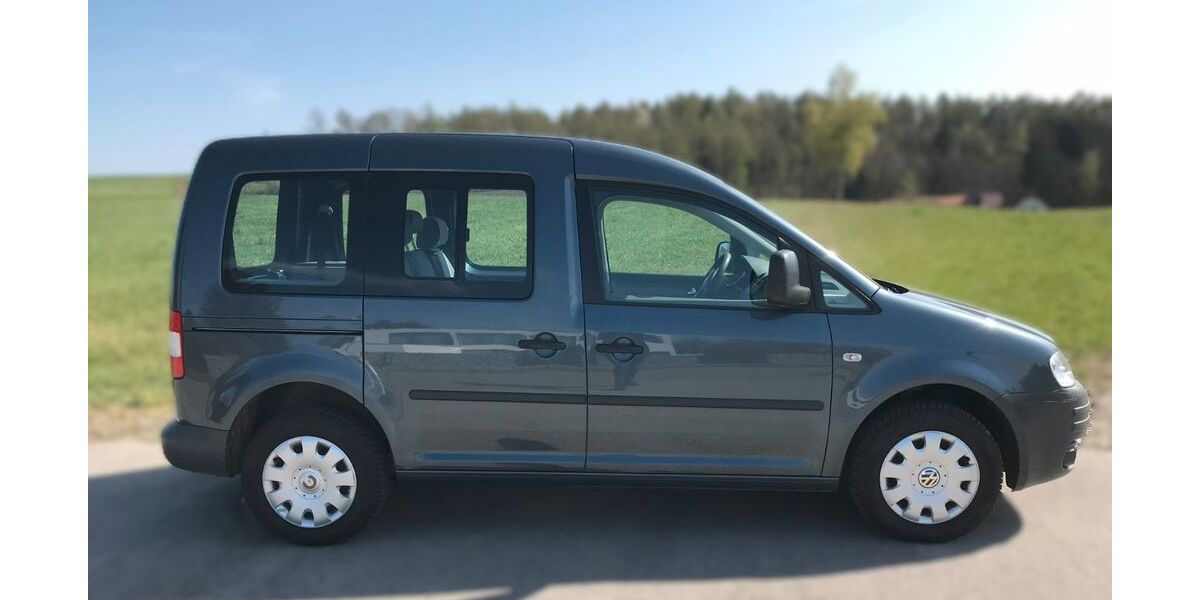 VW Caddy 181.000 km 5.500 &euro; Metten 94526