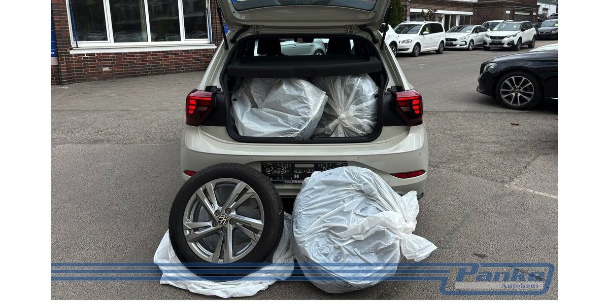 VW Polo R-Line 1.0 TSI DSG*ACC*LED*SHZ*PDC*Cockpit* 21.081 km 19.990 &euro; Berlin 13187